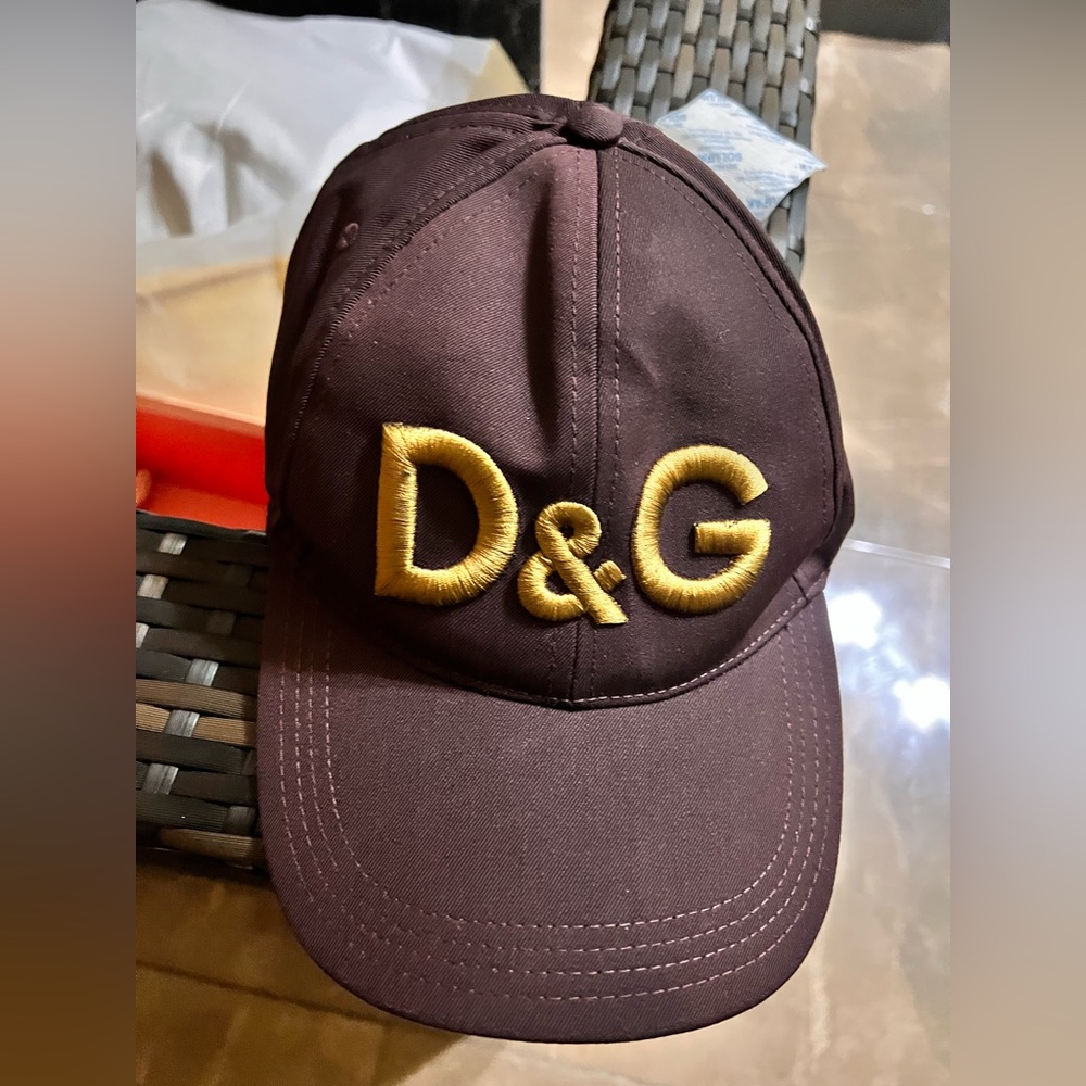 Limited Edition NWT: unisex Dolce & Gabbana baseball face cap